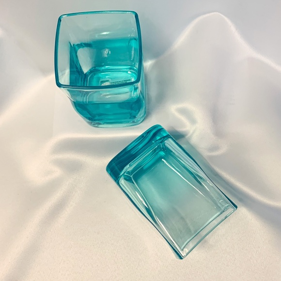 6-Piece Premium Aqua Acrylic Glassware - Picture 8 of 8